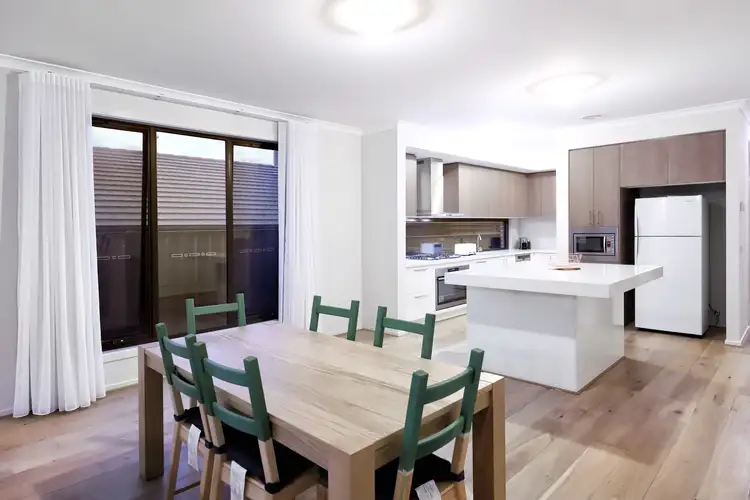 Sixth view of Homely house listing, 6 Milswyn Street, Craigieburn VIC 3064