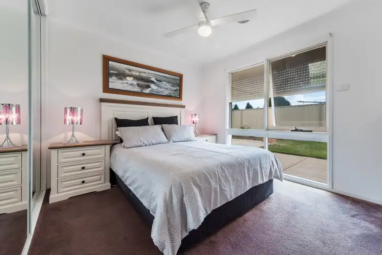 Sixth view of Homely house listing, 1 Finden Court, Craigieburn VIC 3064