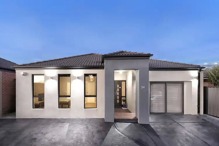 24 Black Range Avenue, Craigieburn VIC 3064