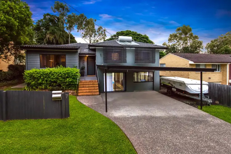 7 Ranger Street, Kenmore QLD 4069