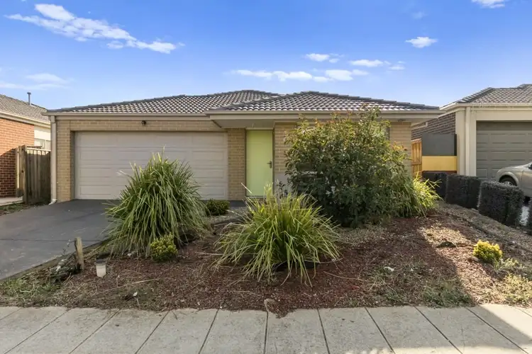 Second view of Homely house listing, 107 Crossway Avenue, Tarneit VIC 3029