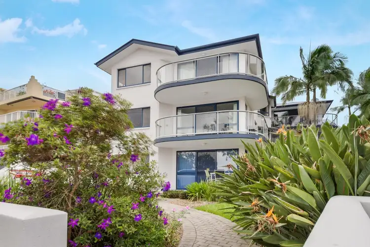 1/309/ Bradman Avenue