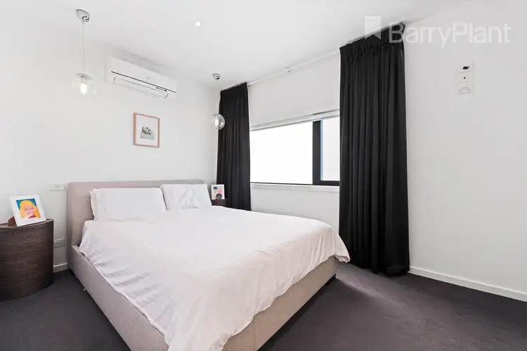 Sixth view of Homely house listing, 2/33 Sheffield Street, Coburg VIC 3058