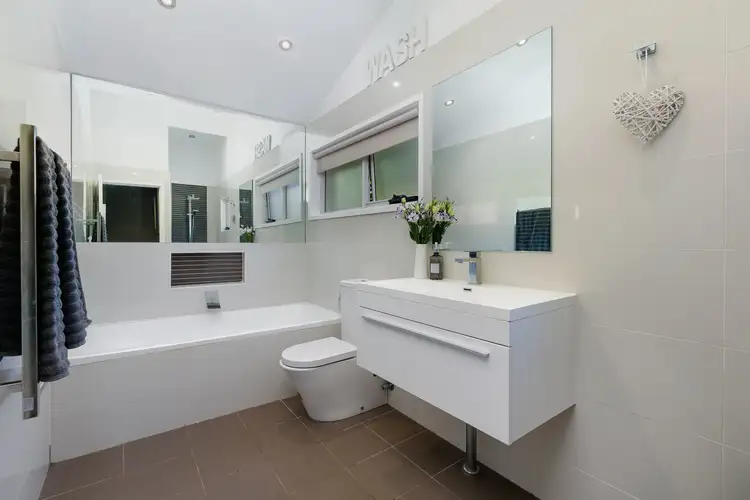 Second view of Homely house listing, 7 Greenhill Close, Castle Hill NSW 2154