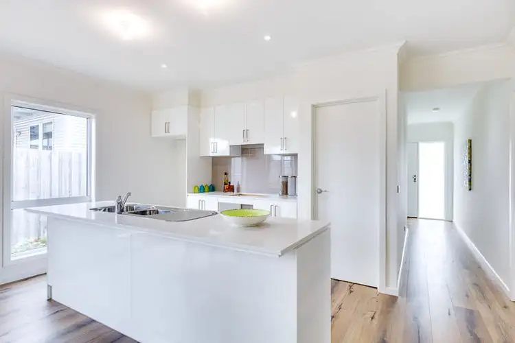 114 Steiglitz Street, Ballan VIC 3342
