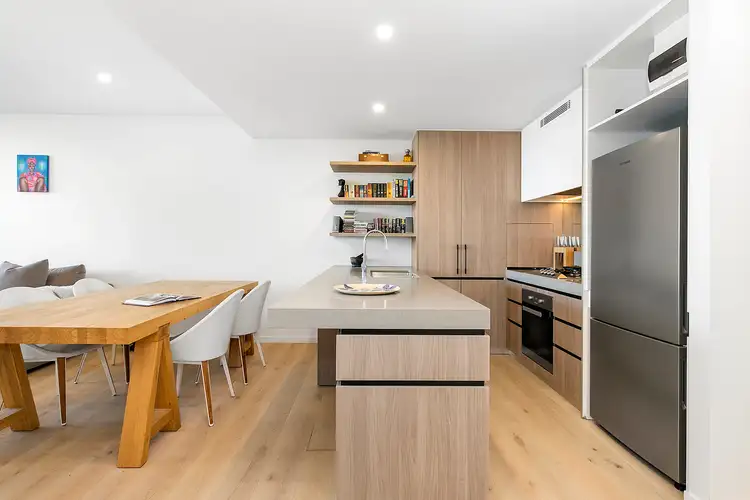 304/162-164 Willoughby Road