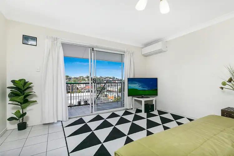 Fourth view of Homely unit listing, 3/16 Mountain Street, Mount Gravatt QLD 4122