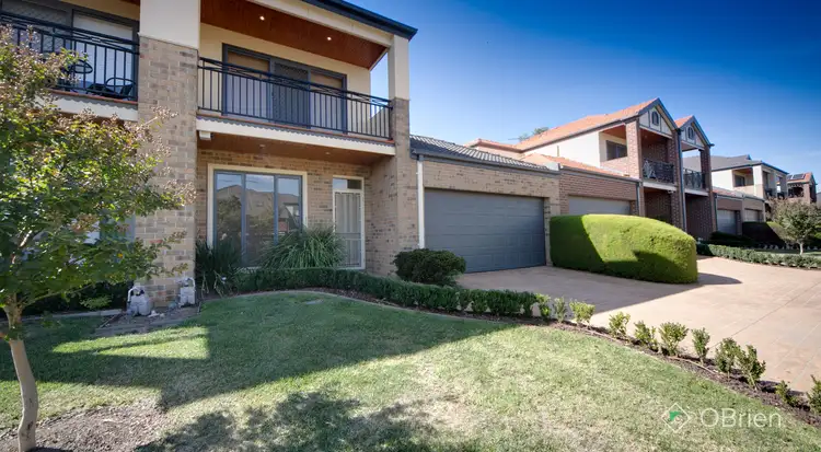 9/18 - 26 Marlesford Crescent, Berwick VIC 3806