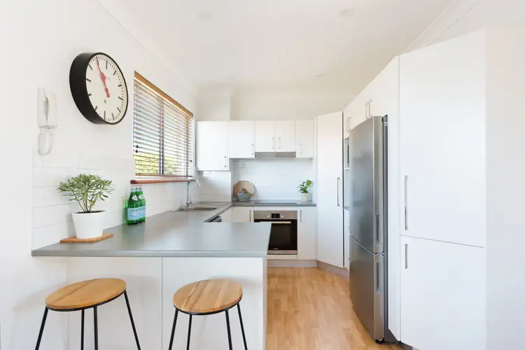 Third view of Homely apartment listing, 5/100 Oaks Ave, Dee Why NSW 2099