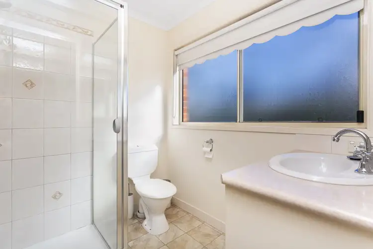 Sixth view of Homely house listing, 4 St George Park Drive, Kangaroo Flat VIC 3555