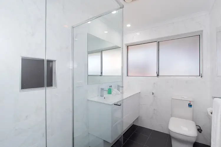 Fifth view of Homely house listing, 2 Belmore Drive, Rochedale South QLD 4123