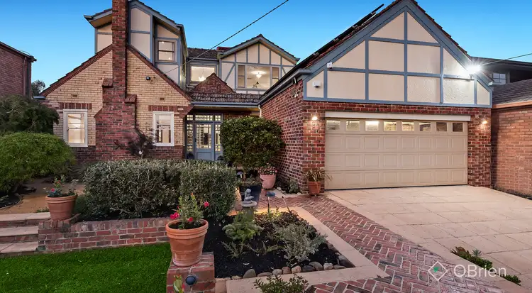 5 Dover Place, Parkdale VIC 3195