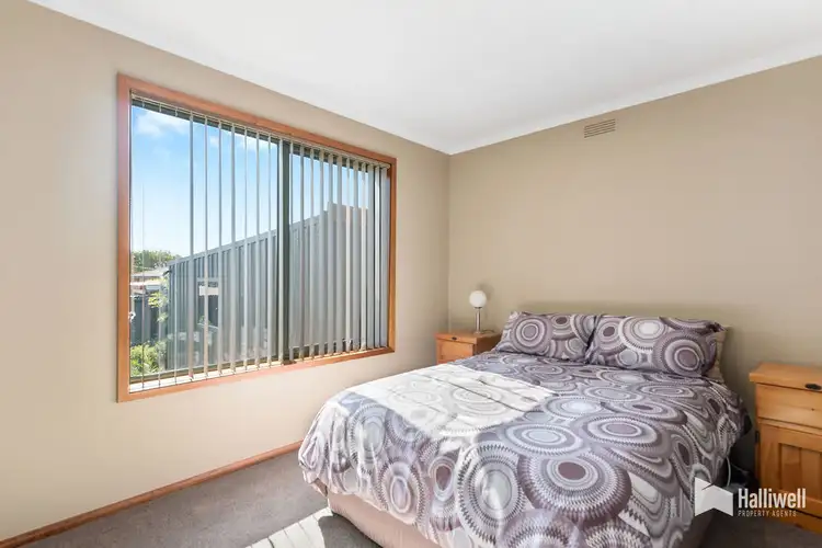 Sixth view of Homely house listing, 10 Roberts Court, Devonport TAS 7310