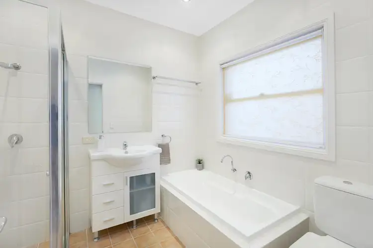 Sixth view of Homely villa listing, 4/5 Wallumatta Road, Caringbah NSW 2229