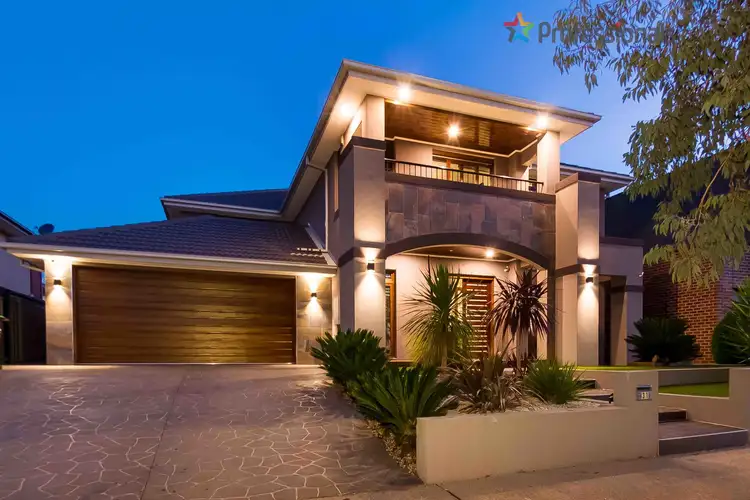 31 Vintage Way, Caroline Springs VIC 3023