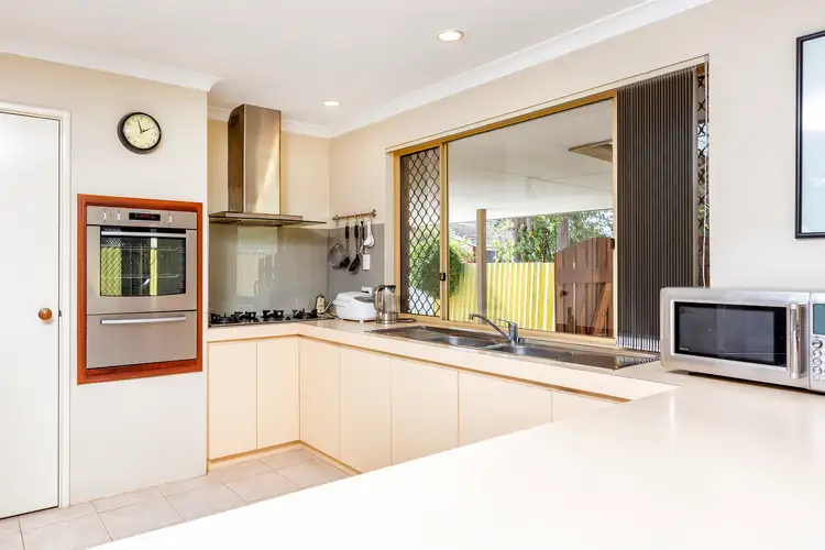5A Burnett Road, Manning WA 6152