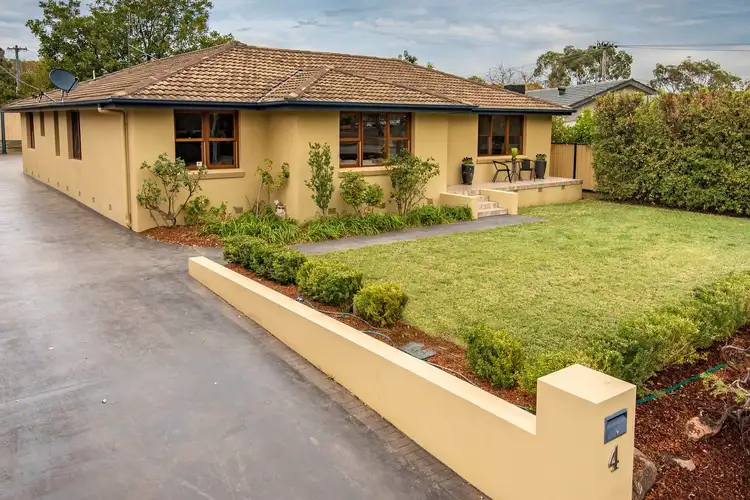 4 Hartigan Street, Garran ACT 2605