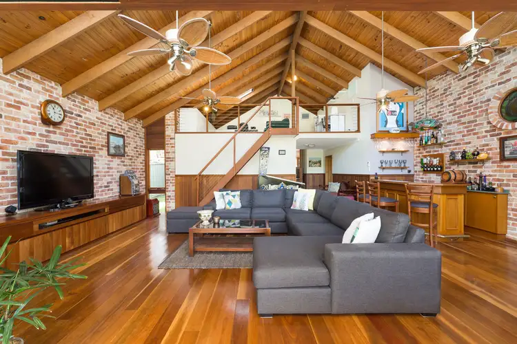 16 Castelnau Street, Caringbah South NSW 2229