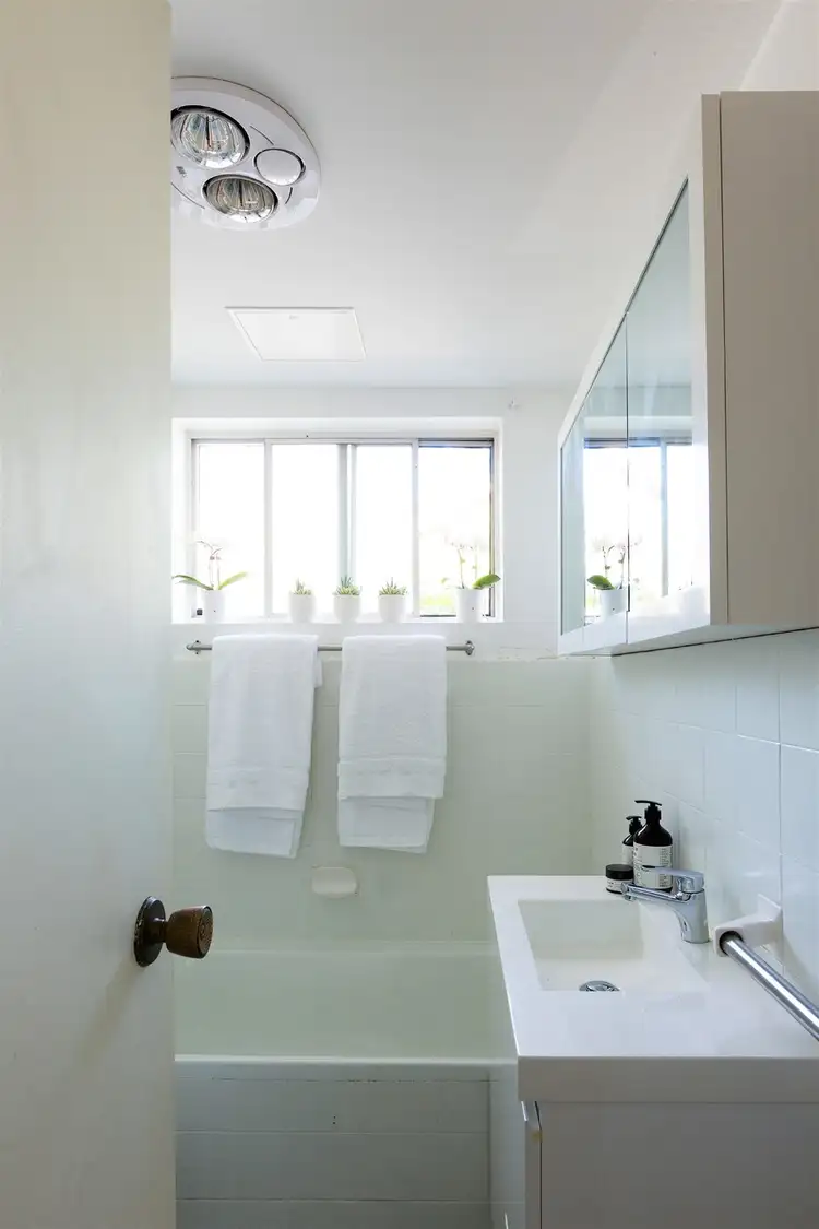 Sixth view of Homely apartment listing, 18/82 Pacific Parade, Dee Why NSW 2099