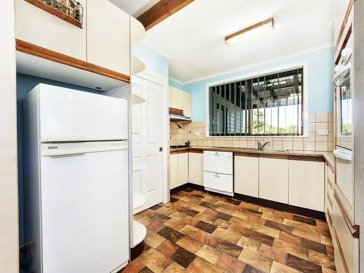 Seventh view of Homely house listing, 60 Welwyn Parade, Deer Park VIC 3023