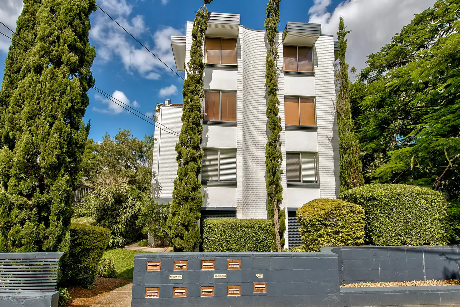 Main view of Homely unit listing, 2/5 Bristol Street, West End QLD 4101