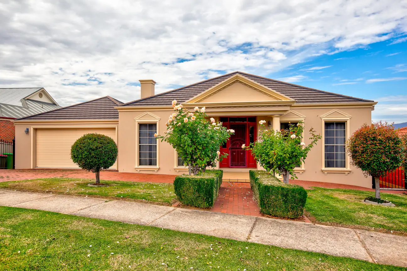 Main view of Homely house listing, 20 Jevington Drive, Wodonga VIC 3690