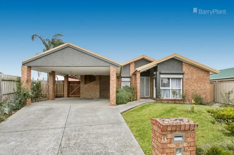 13 Glencairn Avenue