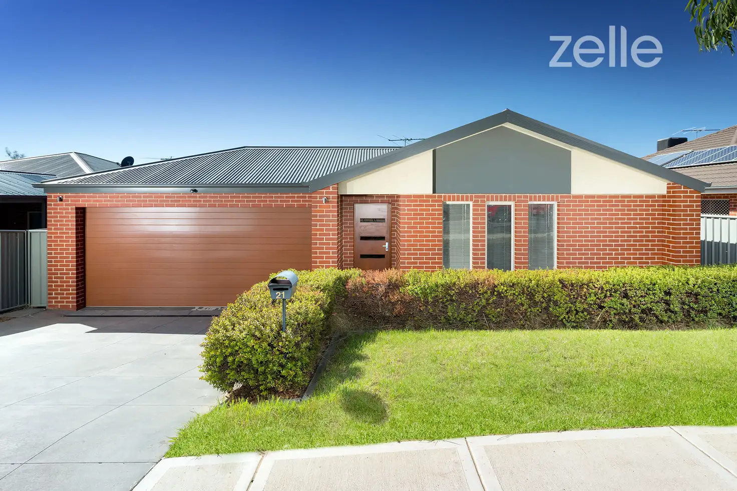 Main view of Homely house listing, 21 Honeyeater Circuit, Thurgoona NSW 2640
