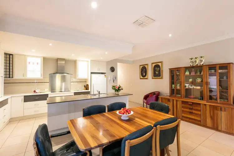 Sixth view of Homely house listing, 117 Olive Avenue, Mildura VIC 3500