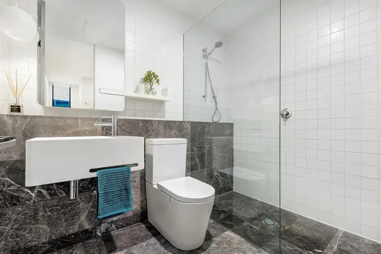 Sixth view of Homely apartment listing, 107/33 Crisp Street, Hampton VIC 3188