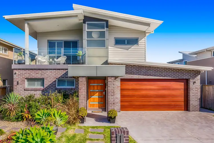 11 Hoffman Street, Thirroul NSW 2515