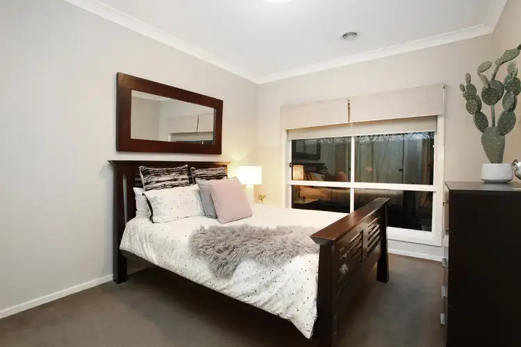 Fifth view of Homely house listing, 2 Surrey Place, Caroline Springs VIC 3023