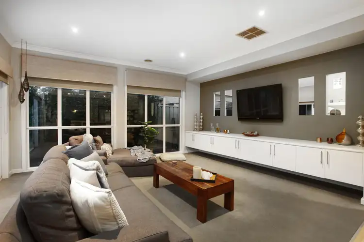 Seventh view of Homely house listing, 2 Surrey Place, Caroline Springs VIC 3023