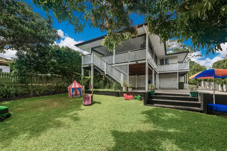 48 Farrant Street, Stafford Heights QLD 4053
