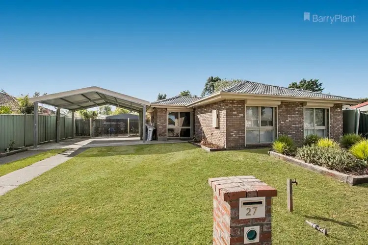27 Endeavour Drive, Cranbourne North VIC 3977