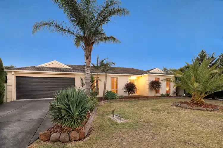 Main view of Homely house listing, 2 Meadowbank Court, Craigieburn VIC 3064