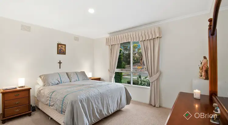 Sixth view of Homely house listing, 17 Baileyana Drive, Endeavour Hills VIC 3802