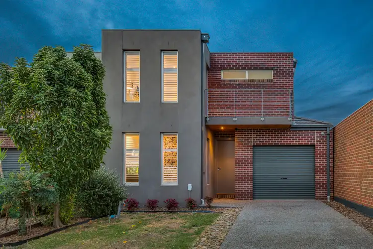 1/6 Balmoral Close, Hillside VIC 3037
