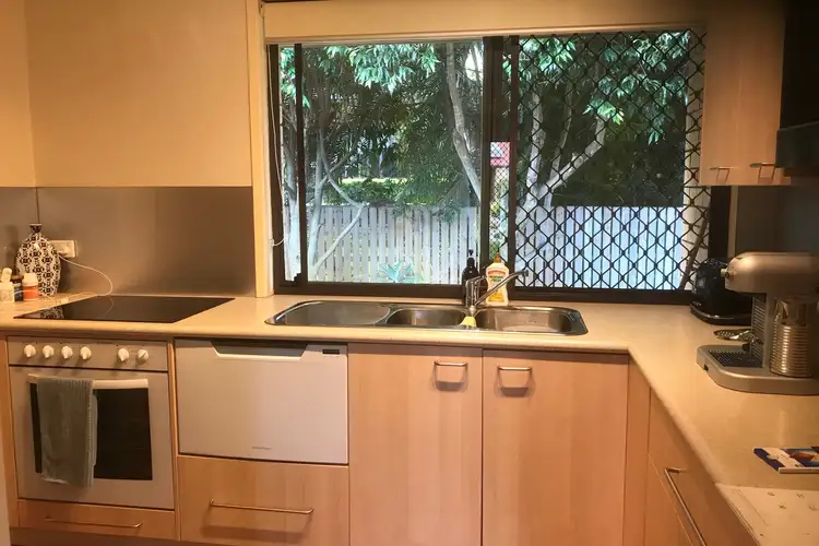 Sixth view of Homely unit listing, 16/159 Watson Street, Camp Hill QLD 4152