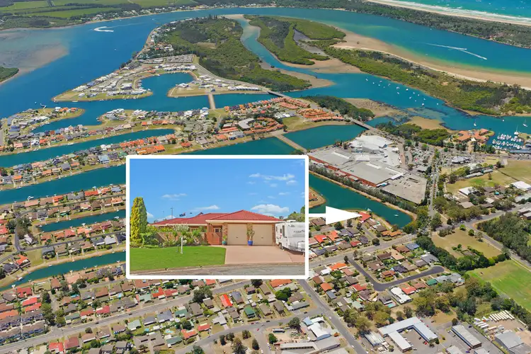 Second view of Homely house listing, 7 Ballina Crescent, Port Macquarie NSW 2444