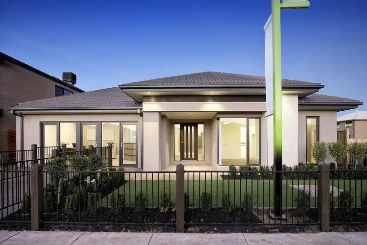 29 Newmarket Parade, Mickleham VIC 3064
