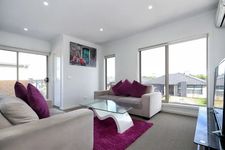 Sixth view of Homely unit listing, 10/2-16 Wallflower Close, Craigieburn VIC 3064