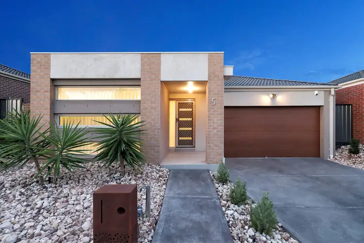 5 Rivette Street, Craigieburn VIC 3064
