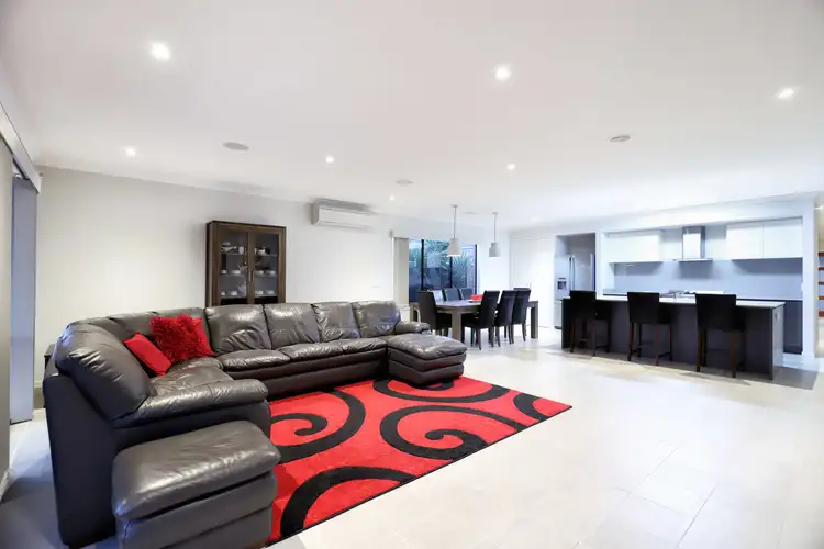 Seventh view of Homely house listing, 81 Bridgehaven Drive, Craigieburn VIC 3064