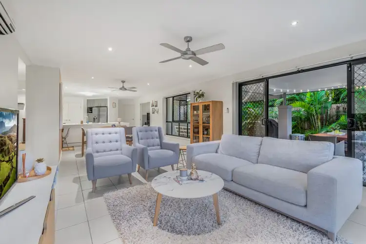 9 Terraldon Circuit, Gumdale QLD 4154