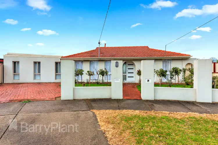 8 Maroondah Court, St Albans VIC 3021