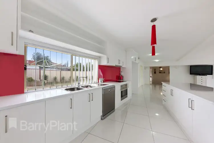 Fourth view of Homely house listing, 8 Maroondah Court, St Albans VIC 3021