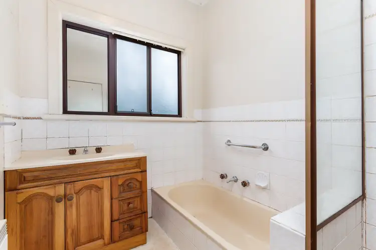 Fifth view of Homely house listing, 9 Thompson Crescent, Kennington VIC 3550