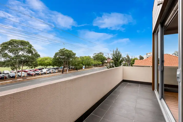 Fifth view of Homely apartment listing, 205/927 Doncaster Road, Doncaster East VIC 3109
