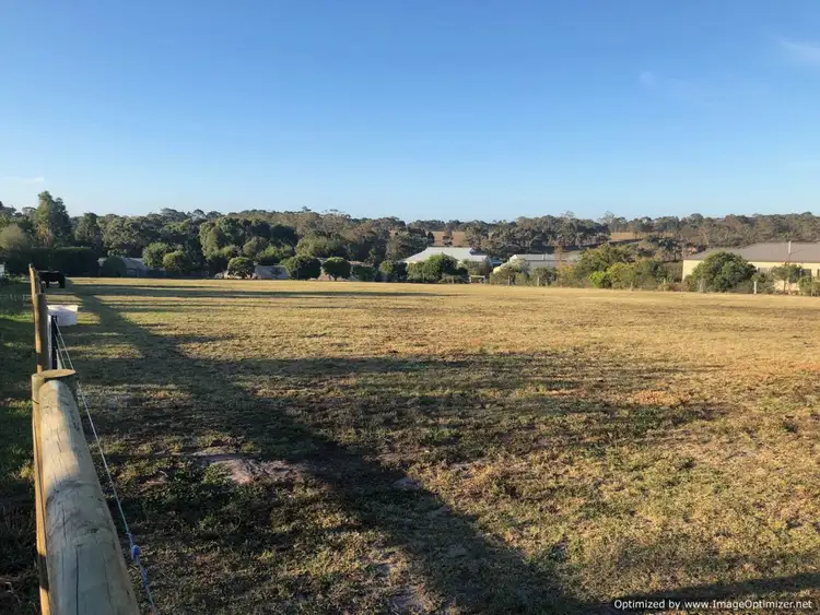 325A Lake Victoria Road, Newlands Arm VIC 3875